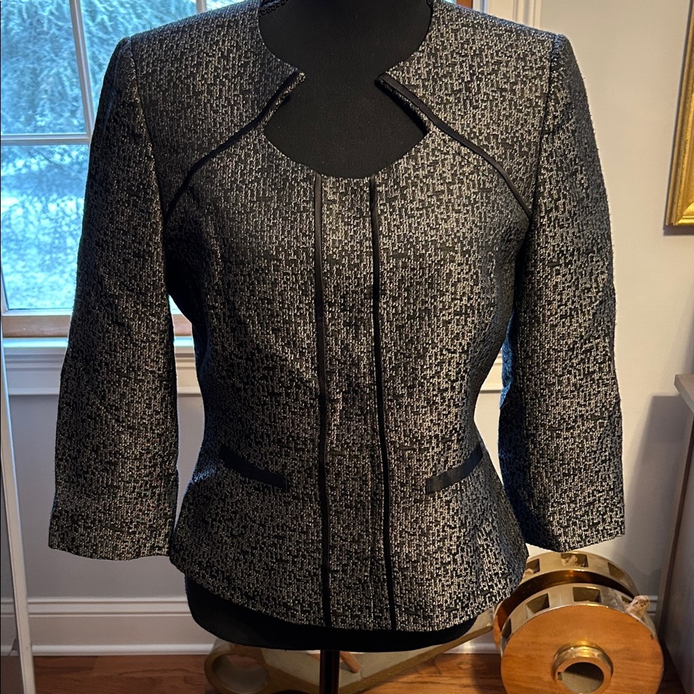 Tahari ASL Black and Gray Textured Blazer